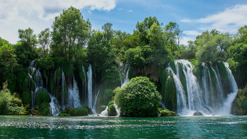 Heldagsutflykt med lokalguide och vattenfall