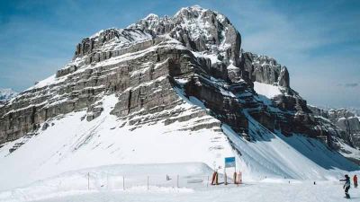 Skidresa v. 7 till Italienska Dolomiterna och den soliga dalen Val di Sole � liftkort ing�r!